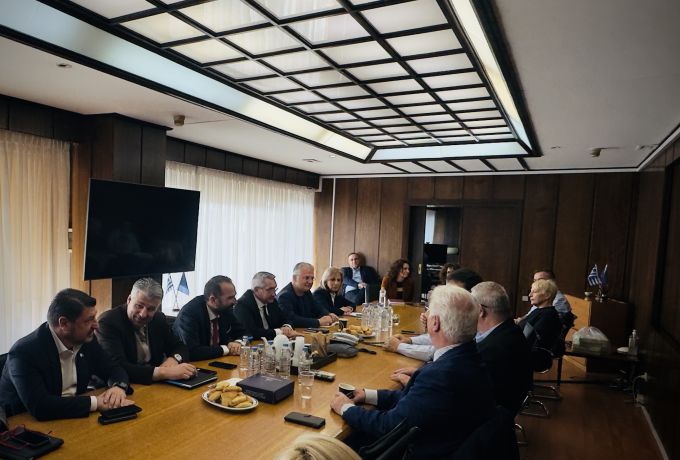 Συνάντηση ΥΠΕΣ – Περιφερειαρχών για τον νέο Κώδικα Τοπικής Αυτοδιοίκησης