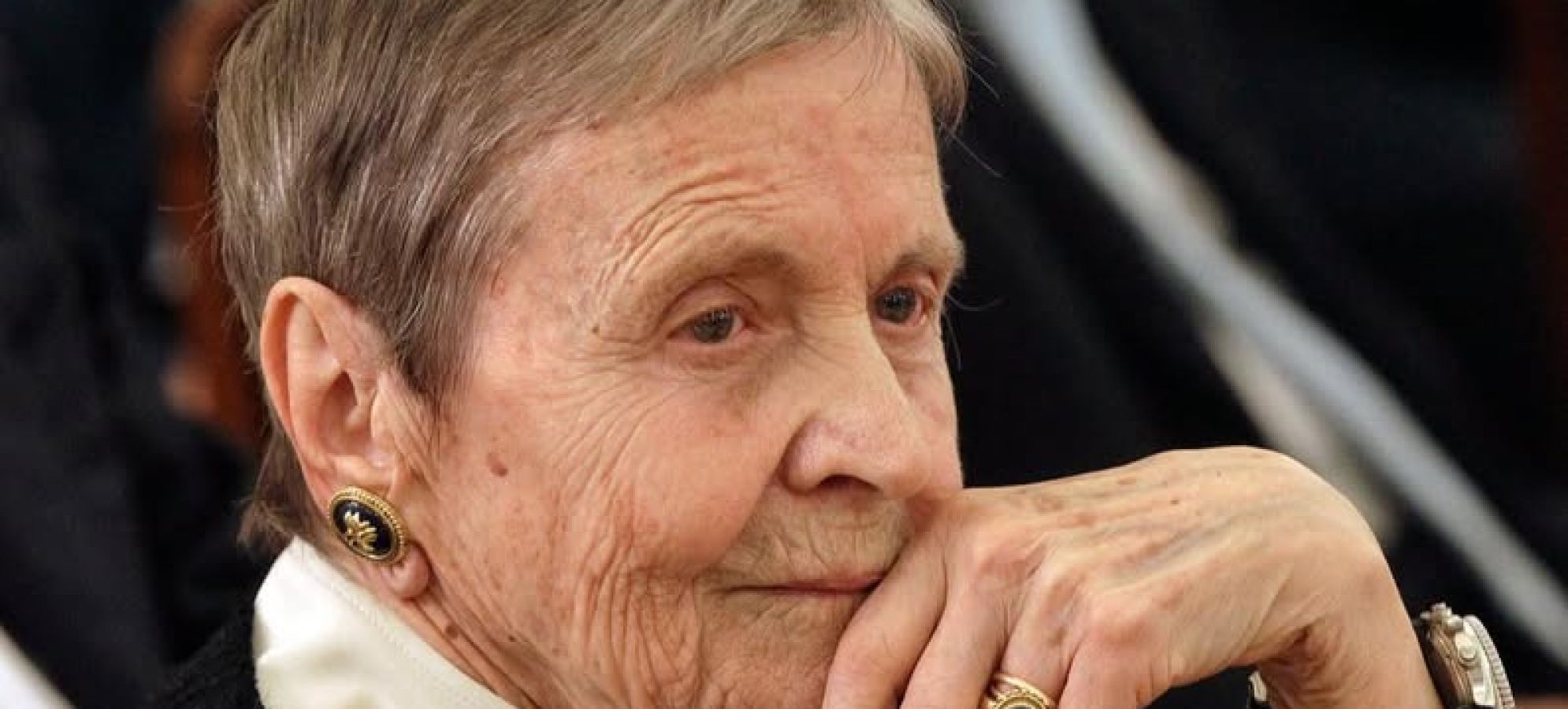 Η Ελλάδα και ο κόσμος αποχαιρετούν την Ελένη Γλύκατζη-Αρβελέρ