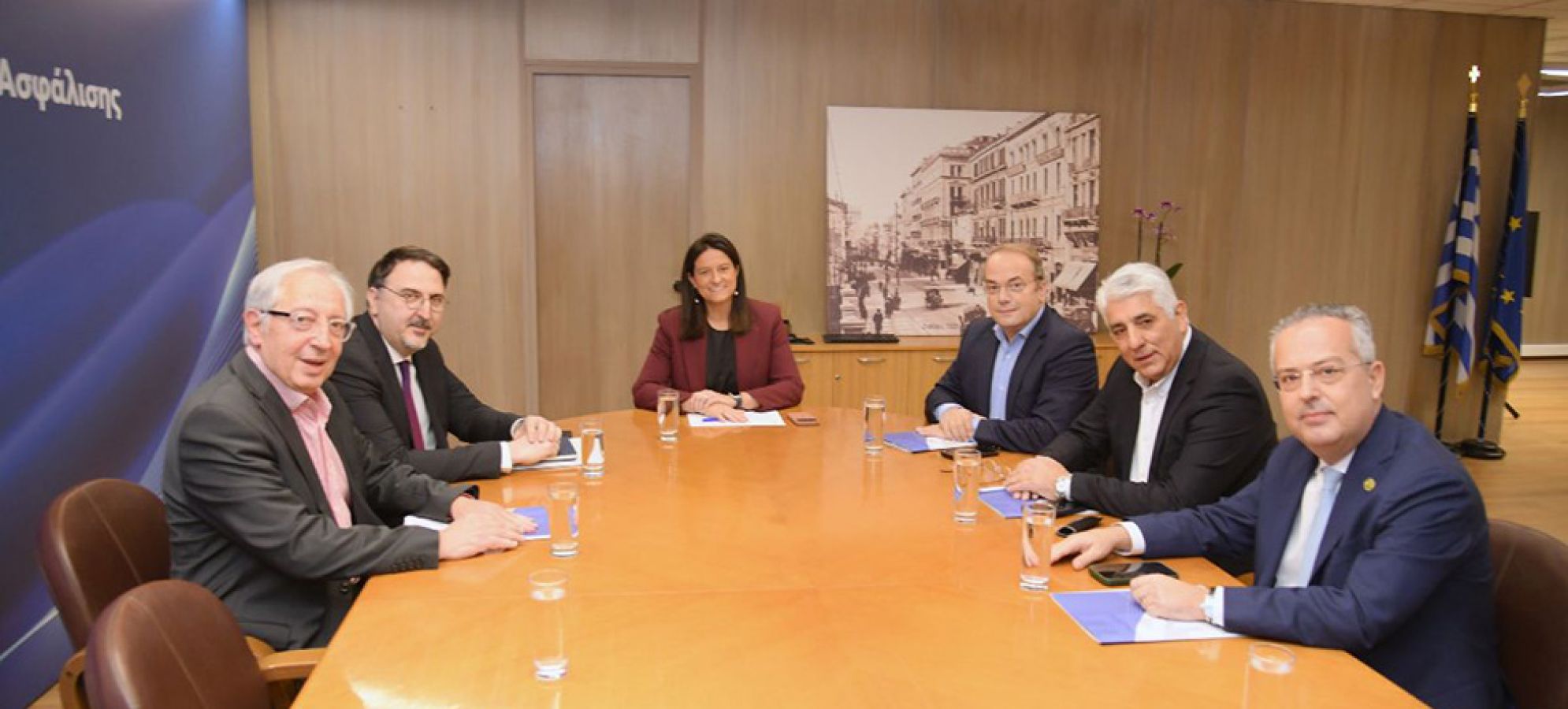 Συνάντηση ΚΕΔΕ με Κεραμέως για προσλήψεις και ενίσχυση του προγράμματος 55+