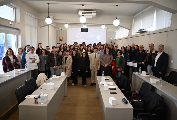 Δημήτρης Πτωχός: «Η Πελοπόννησος χρειάζεται τη φωνή και τη συμμετοχή της νέας γενιάς» – Πρώτη συνεδρίαση του Περιφερειακού Συμβουλίου Νέων στην Τρίπολη