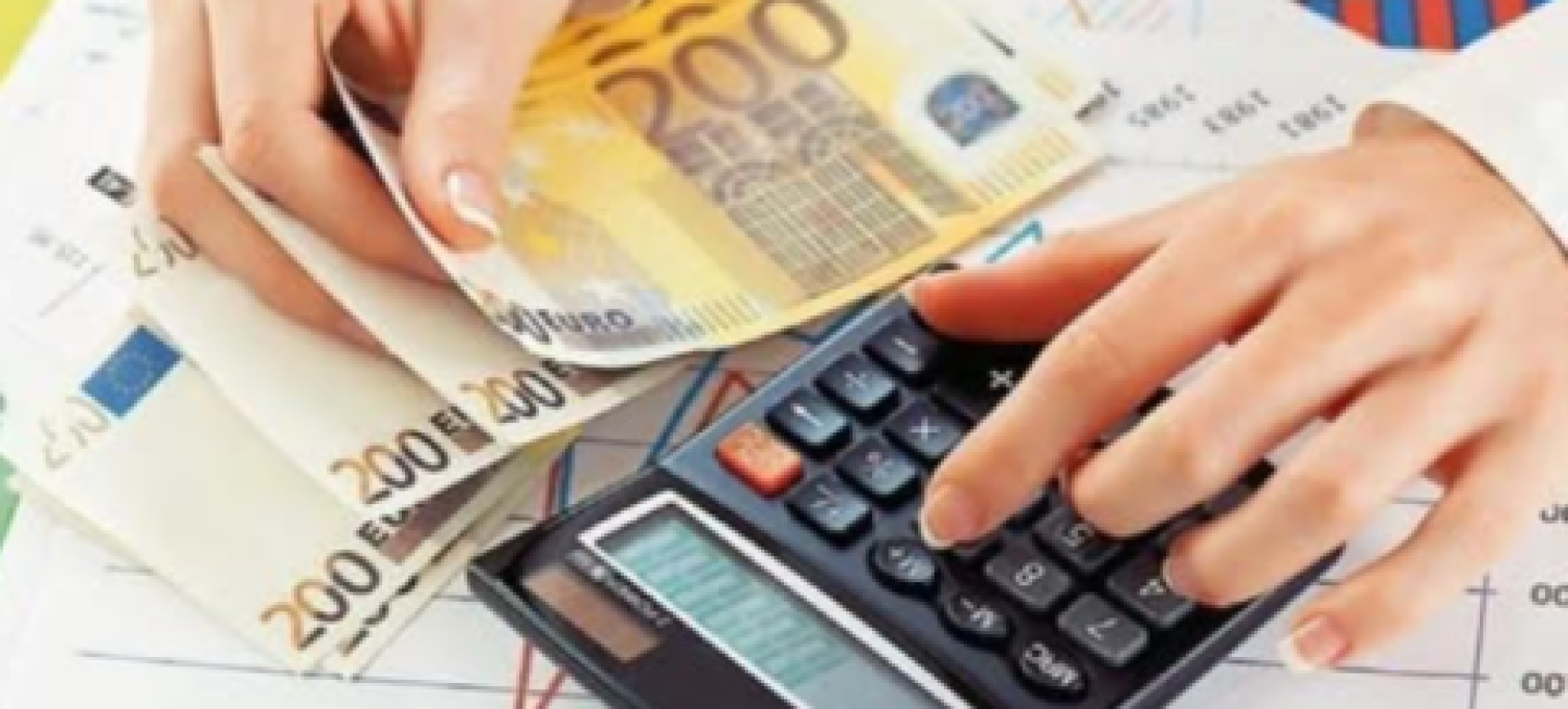 Πέντε μέτρα που ανακουφίζουν την «τσέπη» τον Απρίλιο – Vouchers, επιδοτήσεις και αυξήσεις μισθών