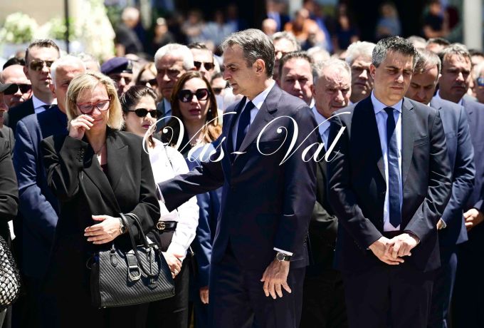 Πριν στεγνώσουν τα δάκρυα για το Νίκο Ταγαρά, ξεκίνησε η συζήτηση για τον επόμενο Υφυπουργό