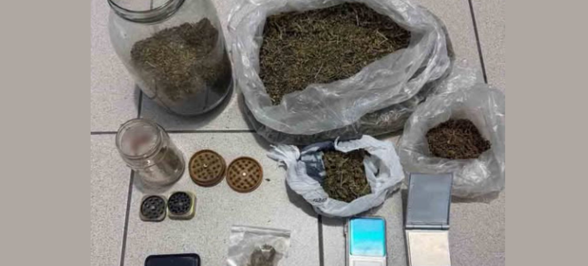 Συλλήψεις για ναρκωτικά σε Κιάτο και Λουτράκι – Κατασχέσεις κάνναβης και κοκαΐνης