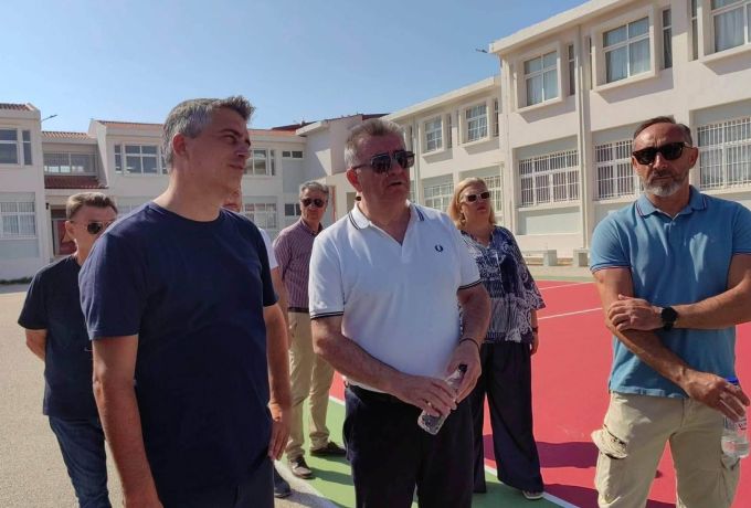 Χρίστος Δήμας και Νίκος Σταυρέλης επιθεώρησαν τις εργασίες στο 4ο Λύκειο Κορίνθου:  - Στην τελική ευθεία η μεγάλη αναβάθμιση