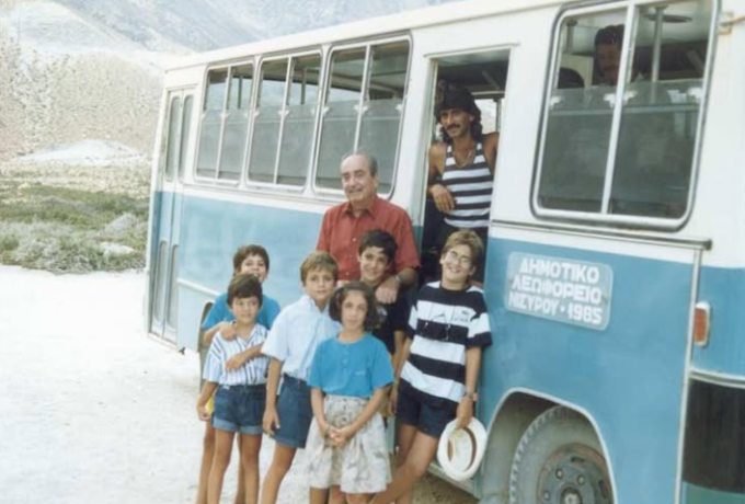 Σαν Σήμερα: Ο Κωνσταντίνος Μητσοτάκης στη Νίσυρο το 1989