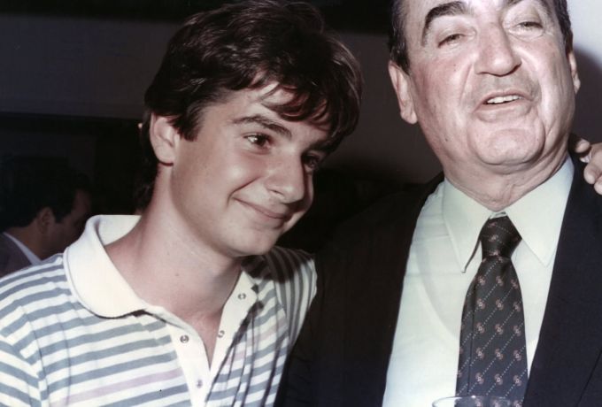 Σαν σήμερα 1 Σεπτεμβρίου 1984: Η εκλογή του Κωνσταντίνου Μητσοτάκη στην ηγεσία της ΝΔ  