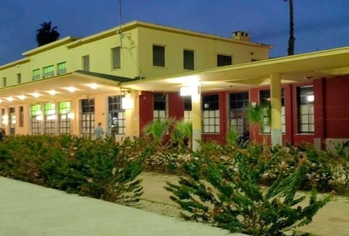 Νίκος Σταυρέλης : Η Κόρινθος αλλάζει πρόσωπο τη νύχτα – Τι έγινε στον ιστορικό σταθμό 