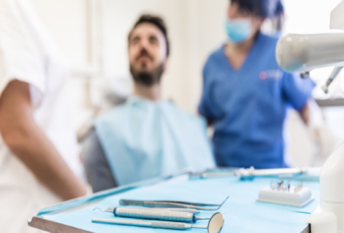 Ε.Ο.Ο.: Botox από οδοντιάτρους, διαφημίσεις και νέος Δεοντολογικός Κανονισμός 