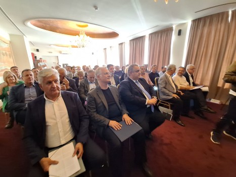 PTOXOSDIMISINERGASAI