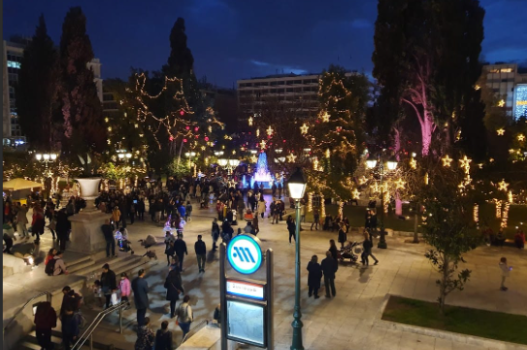 Ποιες Κυριακές θα είναι ανοιχτά τα μαγαζιά ενόψει Black Friday και εορταστικής περιόδου – Δείτε αναλυτικά