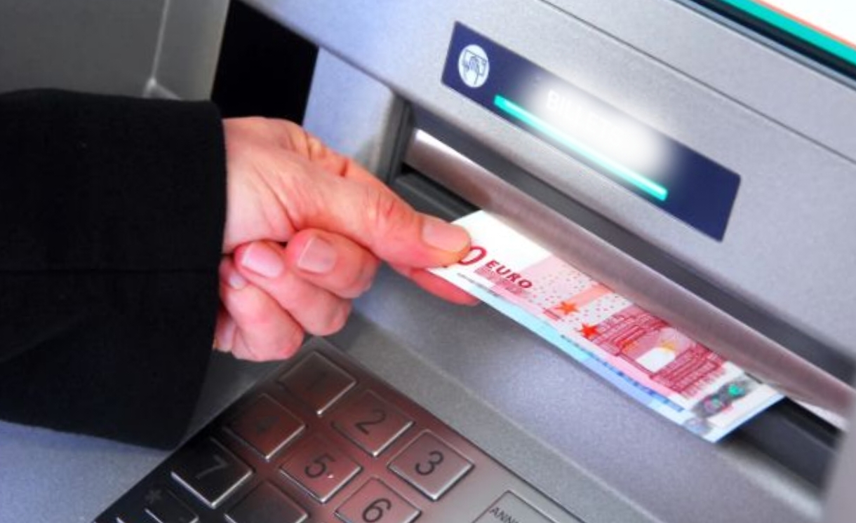 Νέο ATM στο Mini Market "Κυριάκης" στον Άγιο Χαράλαμπο Ισθμίας