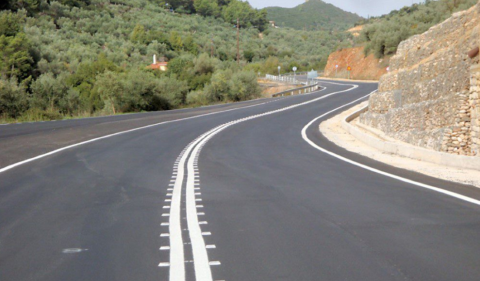 Έργα 1,2 εκατ. ευρώ για το οδικό δίκτυο και την ασφάλεια των μετακινήσεων στην Αρκαδία από την Περιφέρεια Πελοποννήσου