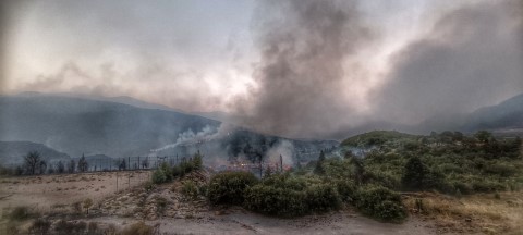 Τεράστια οικολογική καταστροφή στην Ορεινή Κορινθία – Φενεός, Στυμφαλία και Καστανιά στις φλόγες