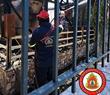 Σύλλογος Εθελοντών Πυροπροστασίας Δασών Λουτρακίου - Περαχώρας - Φωτιά σε οικία στο Καλαμάκι