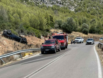 Τροχαίο ατύχημα στον δρόμο προς λίμνη Βουλιαγμένης Περαχώρας – Άμεση επέμβαση των αρχών