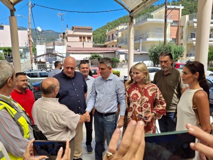 Επίσκεψη του Υπουργού Υποδομών Χρίστου Δήμα σε σχολεία της Μαγνησίας και τη γέφυρα στο Αλιγαρόρεμα