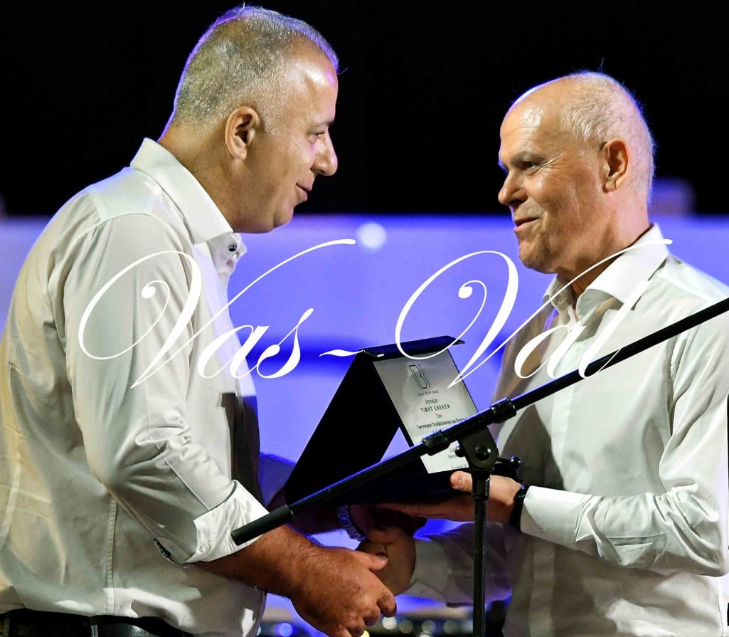 Τον Υφυπουργό Νίκο Ταγαρά τίμησαν για την προσφορά του στην Κορινθία 