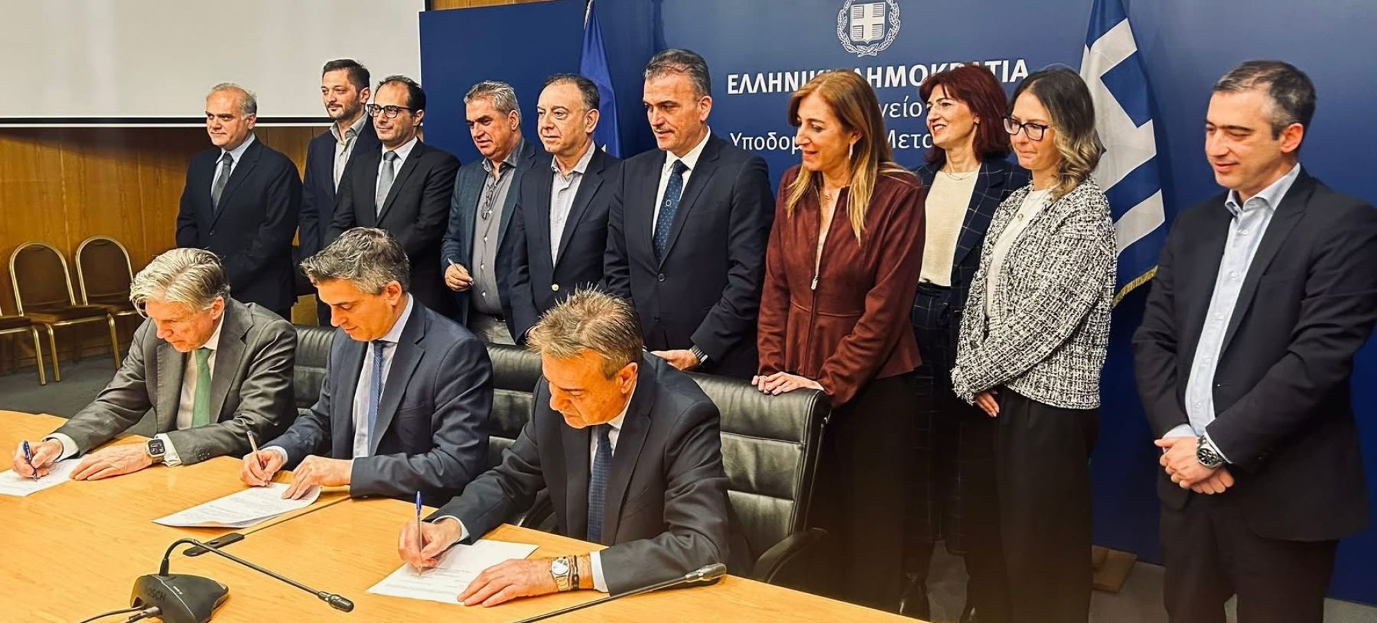 Χρ. Δήμας - Υπογραφή σύμβασης δωρεάς 500.000€ για την αναβάθμιση Ειδικών Σχολείων στη Λάρισα