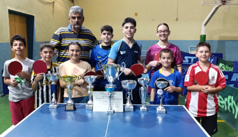 7PING PONG