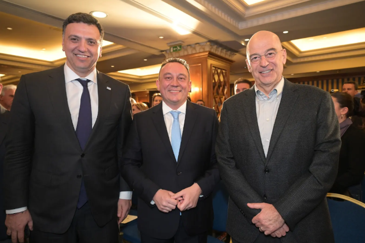 ARKADIAVLASSI OMOLILA3