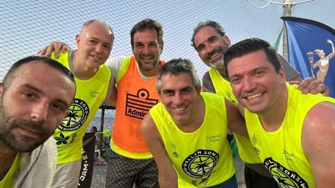 Ο αθλητισμός ενώνει: Beach Basket στο Κάτω Διμηνιό με τον Υπουργό Χρίστο Δήμα