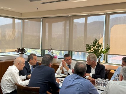 Χρίστος Δήμας: «Ενωμένοι για την Άμεση Αποκατάσταση – Στρατηγική Δράση μετά τις Καταστροφικές Πυρκαγιές σε Στυμφαλία και Φενεό»