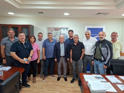 Συνάντηση της ΚΕΔΕ με την ΠΟΕ-ΟΤΑ: Στο επίκεντρο οι προκλήσεις και οι ανάγκες της Τοπικής Αυτοδιοίκησης