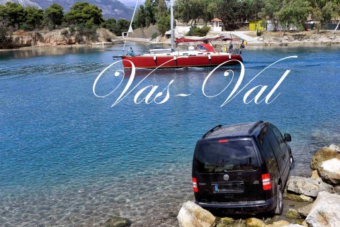 Όχημα έπεσε μέσα στην Διώρυγα δίπλα από την Βυθιζόμενη γέφυρα της Ποσειδωνίας